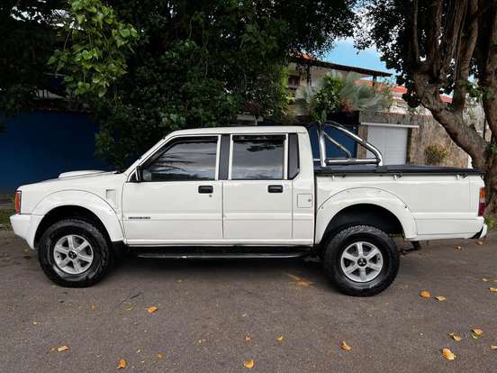 MITSUBISHI-L200-2.5 GLS 4X4 CD 8V TURBO DIESEL 4P MANUAL MITSUBISHI-L200-2005