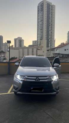 MITSUBISHI-OUTLANDER-2015