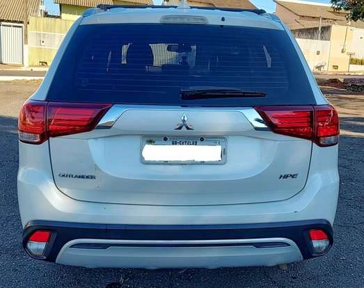 MITSUBISHI-OUTLANDER-2.0 MIVEC GASOLINA HPE AUTOMÁTICO MITSUBISHI-OUTLANDER-2018