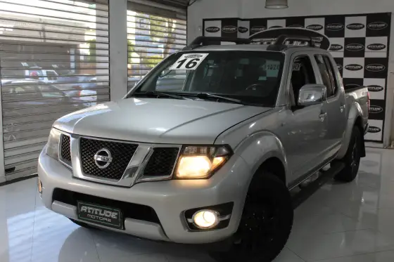 NISSAN FRONTIER 2.5 SL 4X4 CD TURBO ELETRONIC DIESEL 4P AUTOMÁTICO NISSAN FRONTIER 2.5 SL 4X4 CD TURBO ELETRONIC DIESEL 4P AUTOMÁTICO