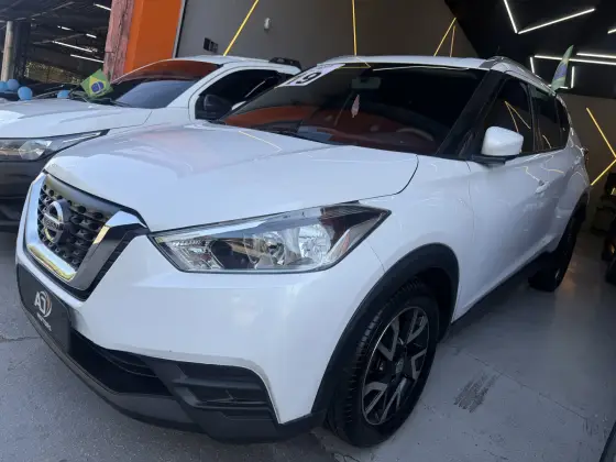 NISSAN KICKS 1.6 16V FLEXSTART S 4P XTRONIC NISSAN KICKS 1.6 16V FLEXSTART S 4P XTRONIC