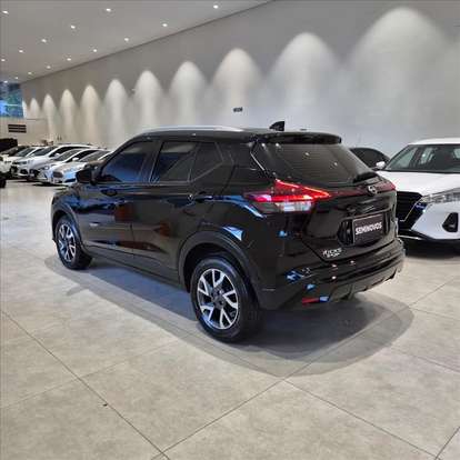 NISSAN-KICKS-2024
