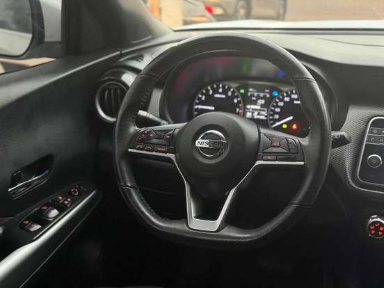NISSAN-KICKS-1.6 16V FLEXSTART SV 4P XTRONIC NISSAN-KICKS-2021
