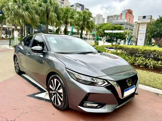 NISSAN SENTRA 2.0 16V GASOLINA EXCLUSIVE XTRONIC NISSAN SENTRA 2.0 16V GASOLINA EXCLUSIVE XTRONIC