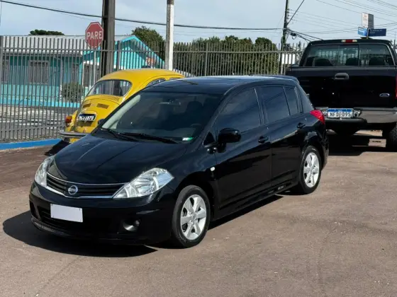 NISSAN TIIDA 1.8 SL 16V FLEX 4P AUTOMÁTICO NISSAN TIIDA 1.8 SL 16V FLEX 4P AUTOMÁTICO
