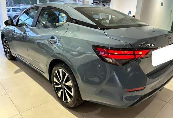 NISSAN-SENTRA-2025