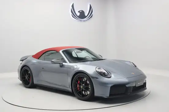 PORSCHE-911-2025