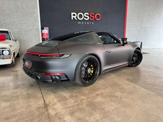 PORSCHE-911-2022