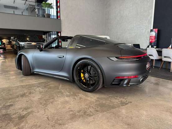 PORSCHE-911-3.0 24V H6 GASOLINA TARGA 4 GTS PDK PORSCHE-911-2022