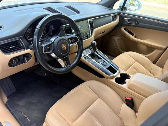 PORSCHE-MACAN-2.0 16V GASOLINA 4P AUTOMÁTICO PORSCHE-MACAN-2016