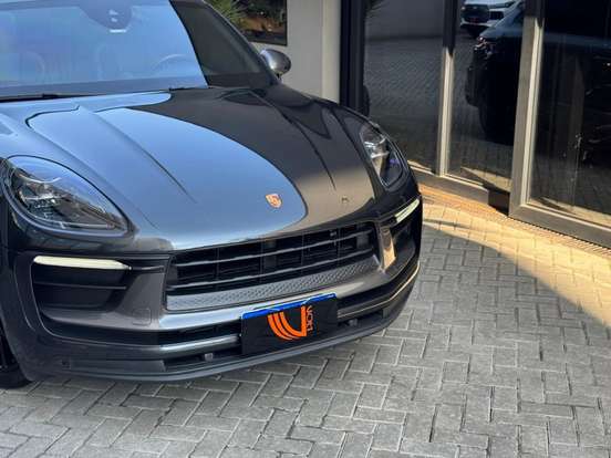 PORSCHE-MACAN-2023