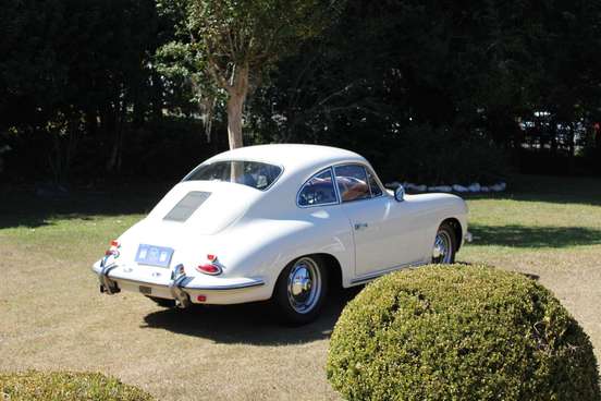 PORSCHE-356-1960