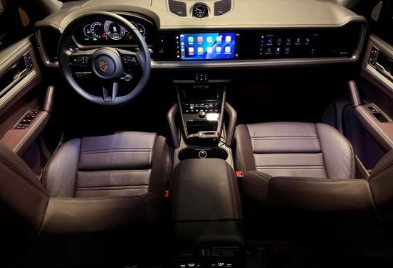 PORSCHE-CAYENNE-2025