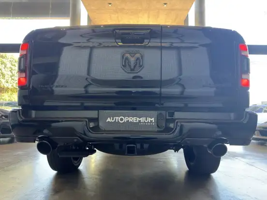 RAM-1500-5.7 V8 GASOLINA LIMITED NIGHT EDITION CD 4X4 AUTOMÁTICO RAM-1500-2024