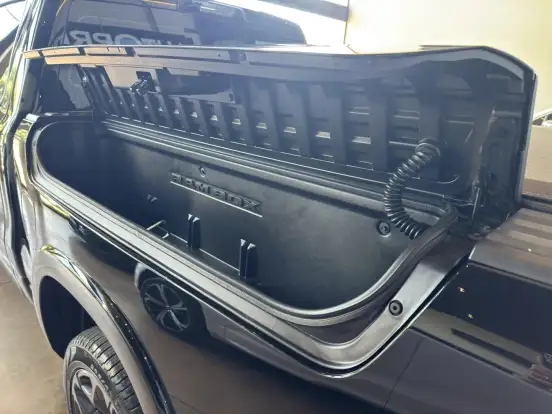 RAM-1500-5.7 V8 GASOLINA LIMITED NIGHT EDITION CD 4X4 AUTOMÁTICO RAM-1500-2024