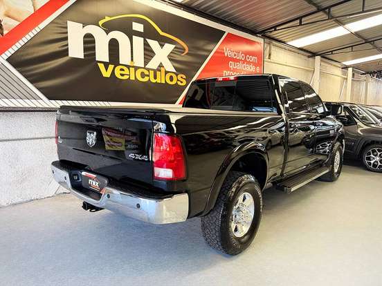 RAM-2500-6.7 LARAMIE 4X4 CD I6 TURBO DIESEL 4P AUTOMÁTICO RAM-2500-2012