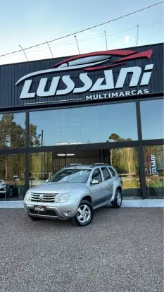 RENAULT-DUSTER-2012