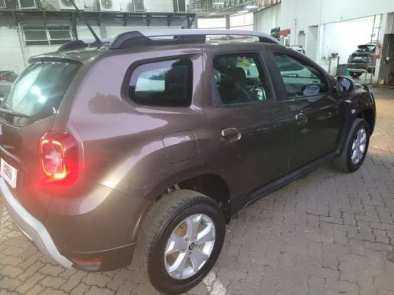 RENAULT-DUSTER-2020