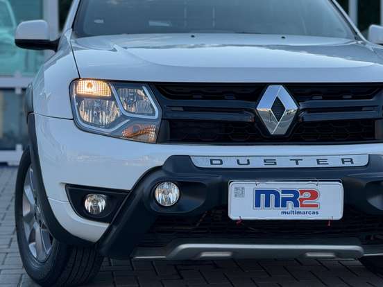 RENAULT-DUSTER OROCH-2019