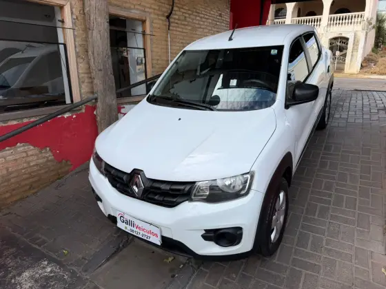 RENAULT KWID 1.0 12V SCE FLEX ZEN MANUAL RENAULT KWID 1.0 12V SCE FLEX ZEN MANUAL
