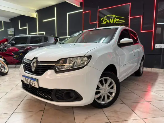 RENAULT SANDERO 1.6 EXPRESSION 8V FLEX 4P MANUAL RENAULT SANDERO 1.6 EXPRESSION 8V FLEX 4P MANUAL
