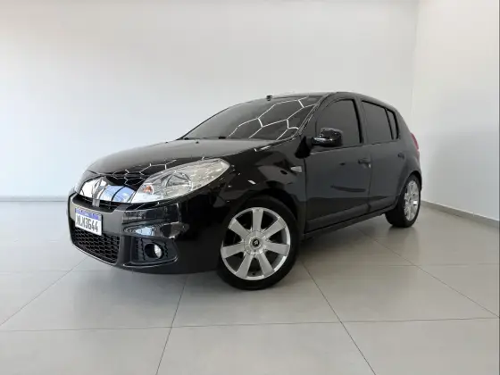 RENAULT SANDERO 1.6 EXPRESSION 8V FLEX 4P MANUAL RENAULT SANDERO 1.6 EXPRESSION 8V FLEX 4P MANUAL