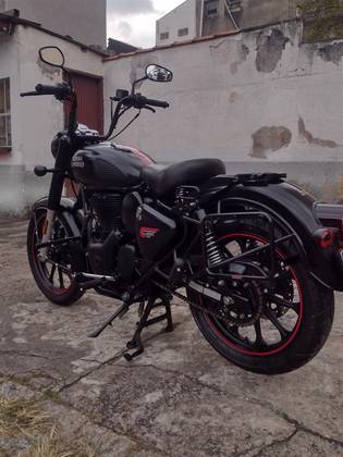 ROYAL ENFIELD CLASSIC 350 DARK 