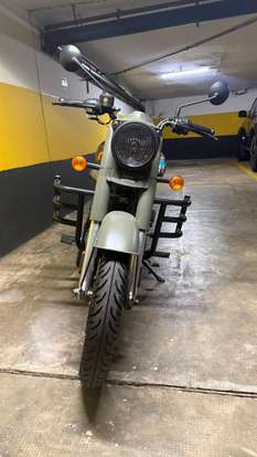 ROYAL ENFIELD-CLASSIC 350 SIGNALS-2023