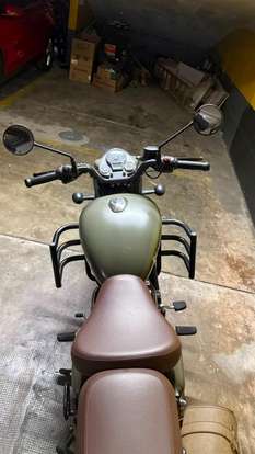 ROYAL ENFIELD-CLASSIC 350 SIGNALS-2023