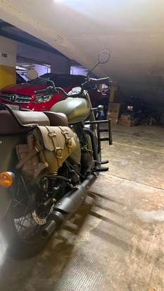 ROYAL ENFIELD-CLASSIC 350 SIGNALS-2023