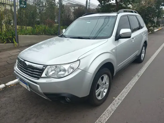 SUBARU FORESTER 2.0 LX 4X4 16V GASOLINA 4P AUTOMÁTICO SUBARU FORESTER 2.0 LX 4X4 16V GASOLINA 4P AUTOMÁTICO