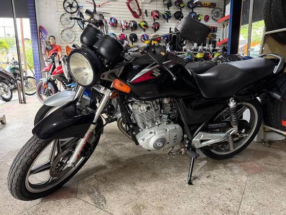SUZUKI EN 125 YES ED 