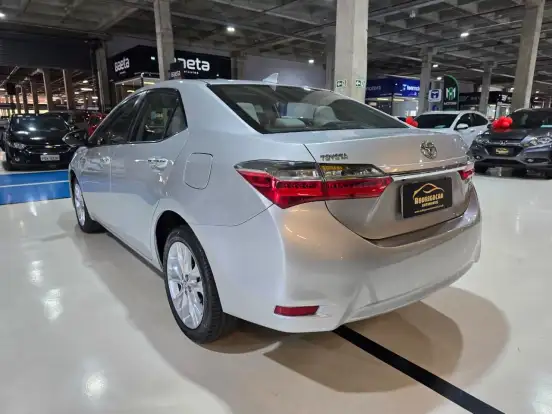 TOYOTA-COROLLA-2017