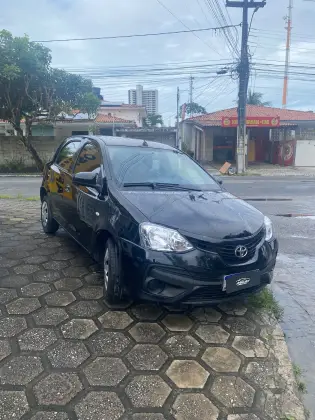 TOYOTA ETIOS 1.5 XS 16V FLEX 4P MANUAL TOYOTA ETIOS 1.5 XS 16V FLEX 4P MANUAL