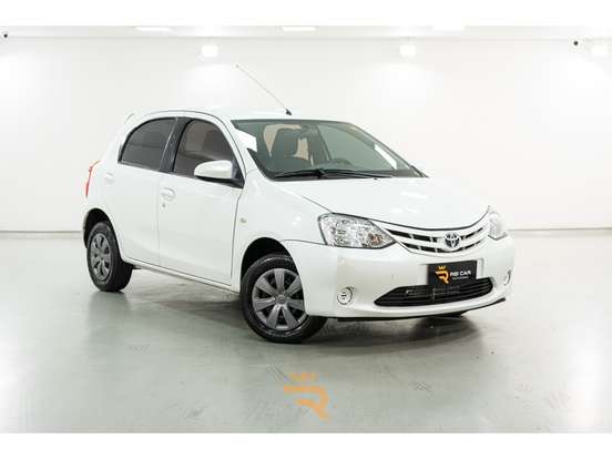 TOYOTA-ETIOS-1.5 XS 16V FLEX 4P MANUAL TOYOTA-ETIOS-2015