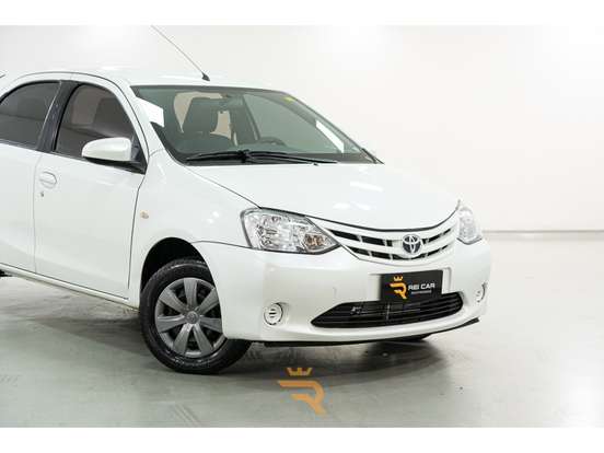 TOYOTA-ETIOS-1.5 XS 16V FLEX 4P MANUAL TOYOTA-ETIOS-2015