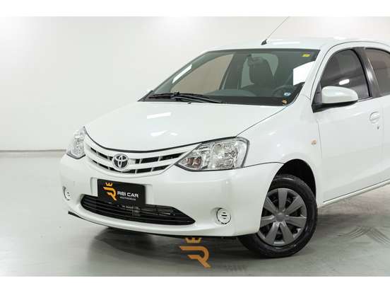 TOYOTA-ETIOS-1.5 XS 16V FLEX 4P MANUAL TOYOTA-ETIOS-2015