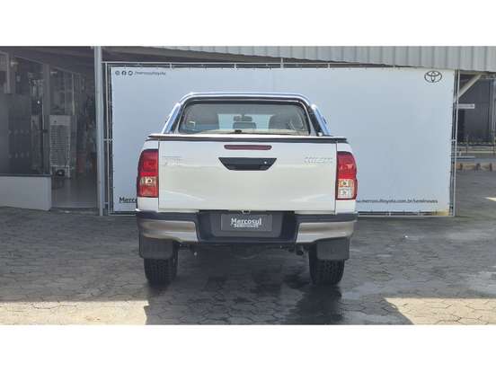 TOYOTA-HILUX-2.8 D-4D TURBO DIESEL CD POWER PACK 4X4 AUTOMÁTICO TOYOTA-HILUX-2025