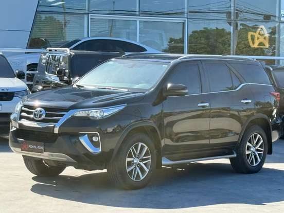 TOYOTA-HILUX SW4-2.8 SRX 4X4 16V TURBO INTERCOOLER DIESEL 4P AUTOMÁTICO TOYOTA-HILUX SW4-2019