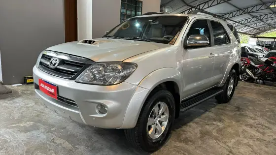 TOYOTA HILUX SW4 3.0 SRV 4X4 16V TURBO INTERCOOLER DIESEL 4P AUTOMÁTICO