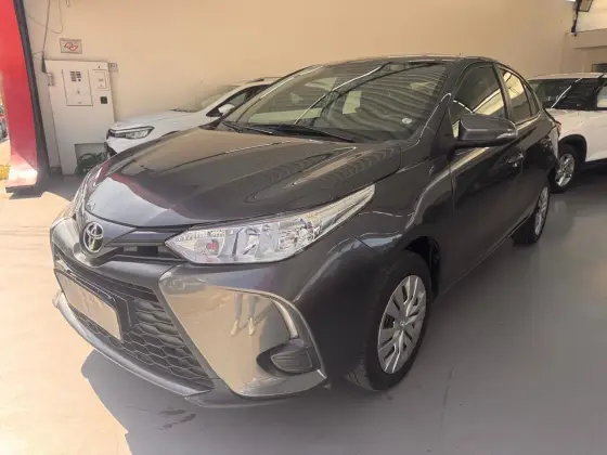 TOYOTA YARIS 1.5 16V FLEX SEDAN XL MULTIDRIVE TOYOTA YARIS 1.5 16V FLEX SEDAN XL MULTIDRIVE