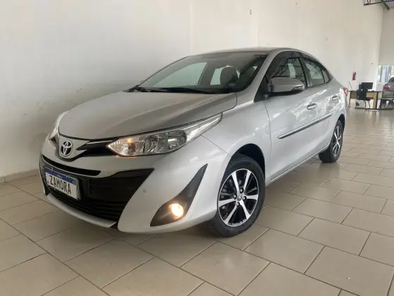 TOYOTA YARIS 1.5 16V FLEX SEDAN XS CONNECT MULTIDRIVE TOYOTA YARIS 1.5 16V FLEX SEDAN XS CONNECT MULTIDRIVE