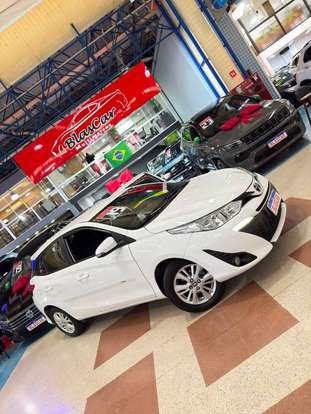 TOYOTA-YARIS-1.3 16V FLEX XL PLUS TECH MULTIDRIVE TOYOTA-YARIS-2018