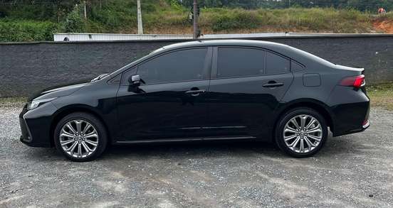 TOYOTA-COROLLA-2023