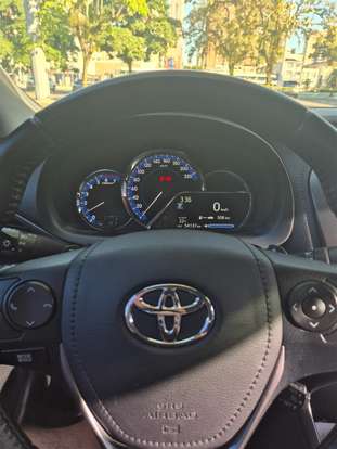 TOYOTA-YARIS-2023