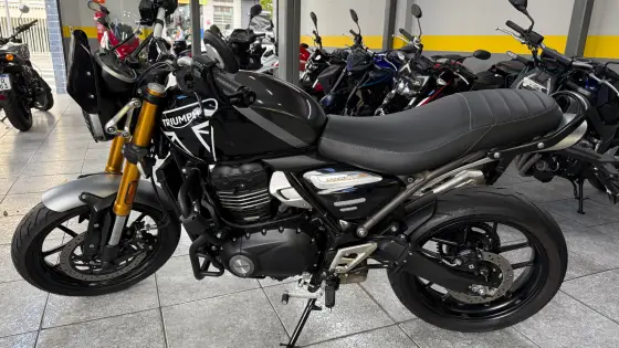 TRIUMPH SPEED 400 TRIUMPH SPEED 400