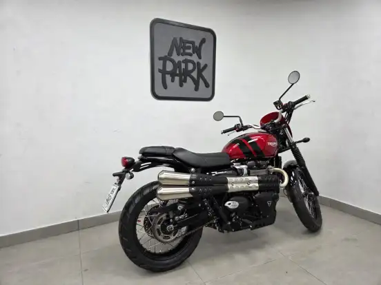 TRIUMPH-STREET SCRAMBLER-2023