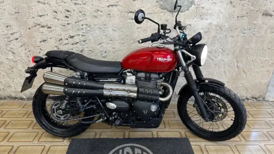 TRIUMPH STREET SCRAMBLER TRIUMPH STREET SCRAMBLER