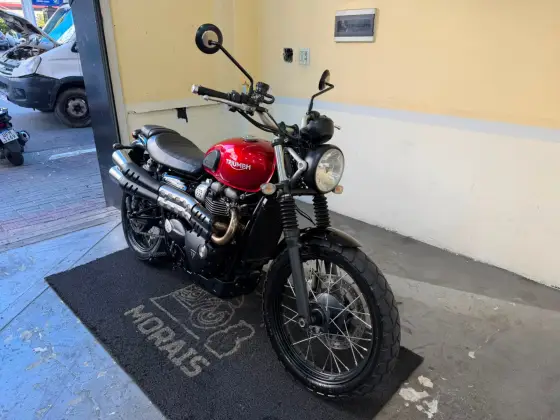 TRIUMPH STREET SCRAMBLER TRIUMPH STREET SCRAMBLER