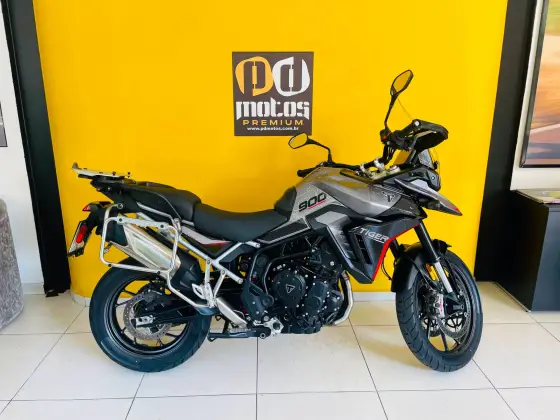 TRIUMPH TIGER 900 GT PRO TRIUMPH TIGER 900 GT PRO